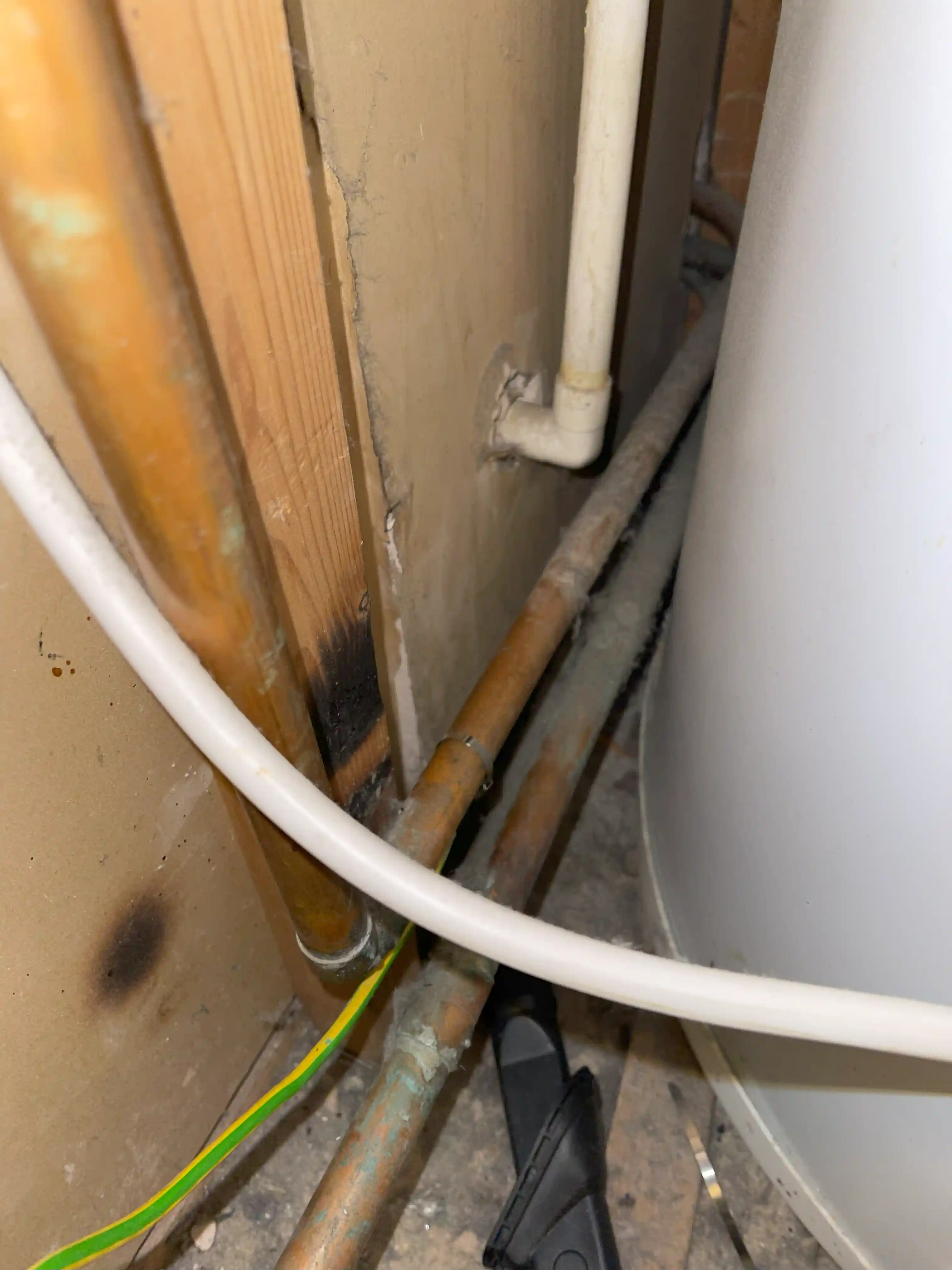 24 Hours Emergency Electrician near Smithfield